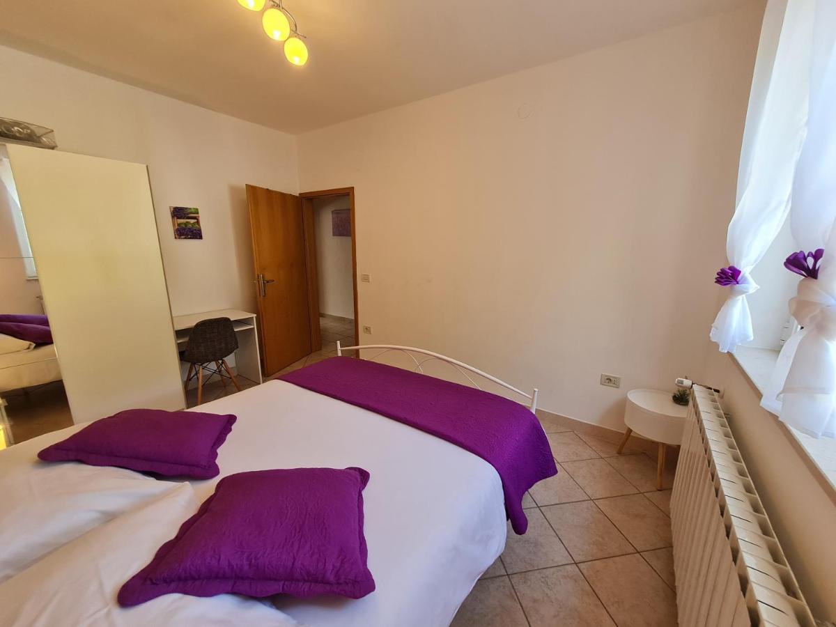 Mošćenička Draga Apartman En מראה חיצוני תמונה