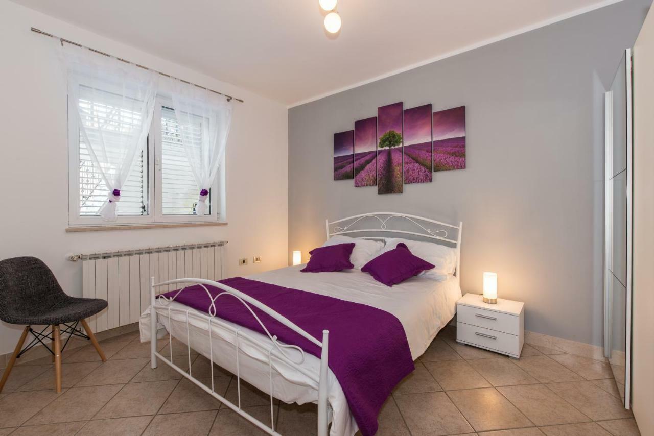 Mošćenička Draga Apartman En מראה חיצוני תמונה