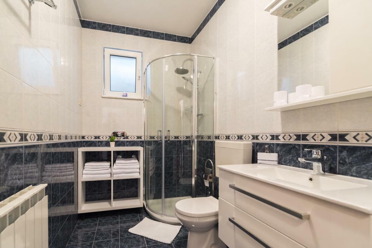 Mošćenička Draga Apartman En מראה חיצוני תמונה