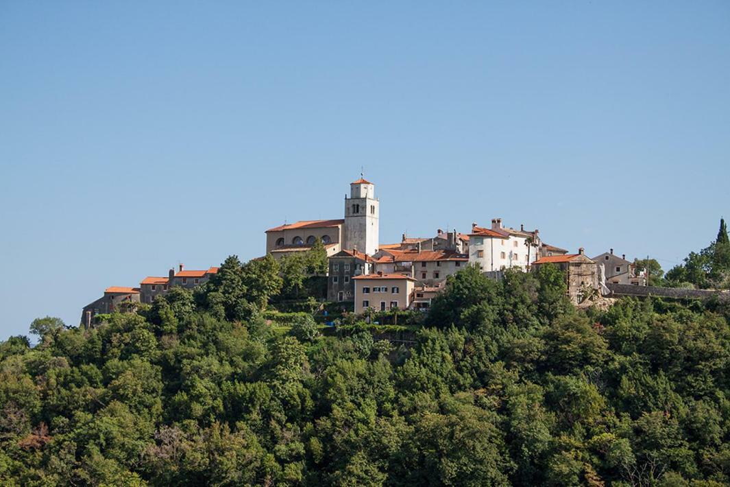 Mošćenička Draga Apartman En מראה חיצוני תמונה