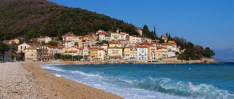 Mošćenička Draga Apartman En מראה חיצוני תמונה